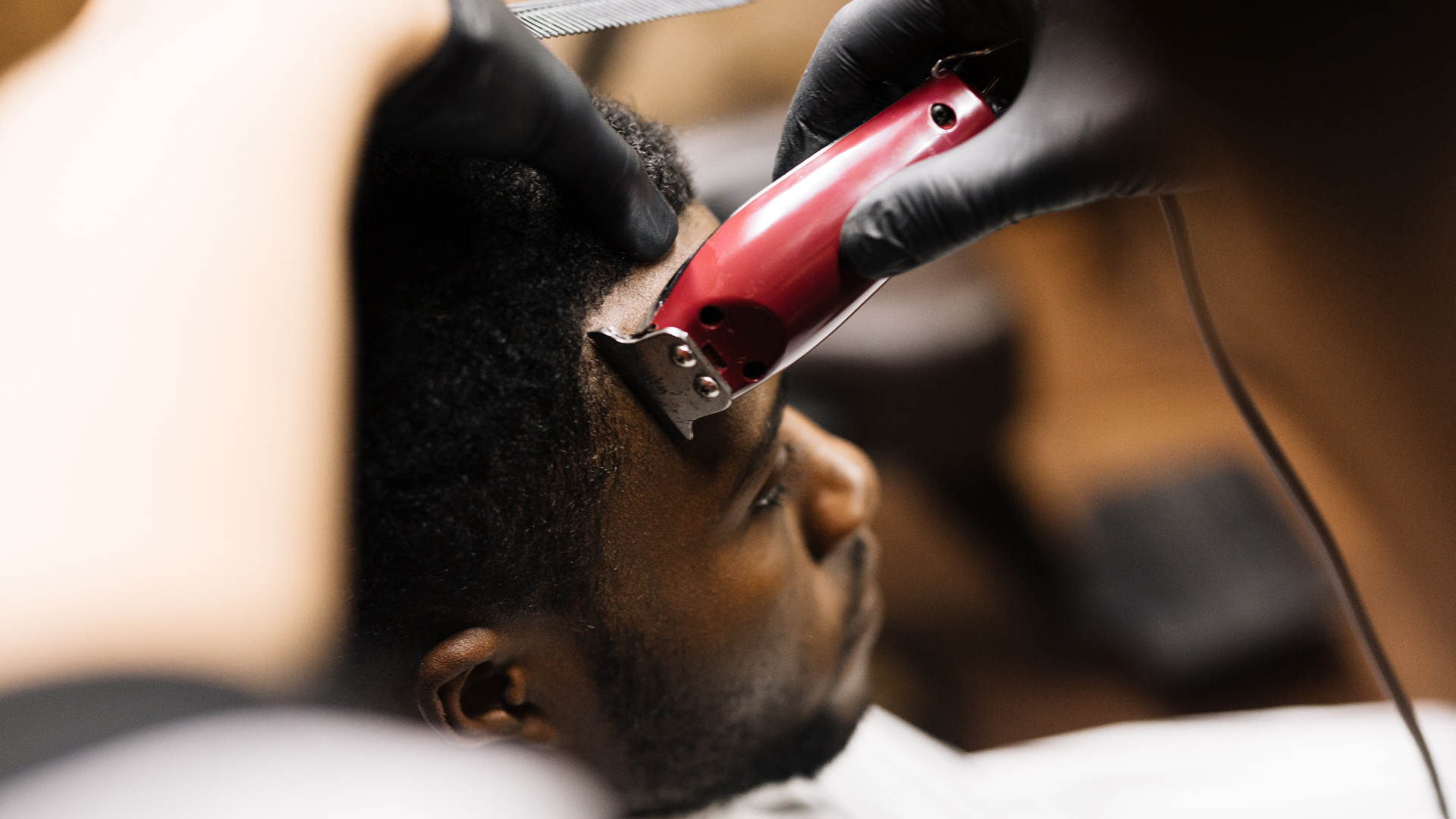 10 Essential Barbershop Tips for Men to Elevate Your Style